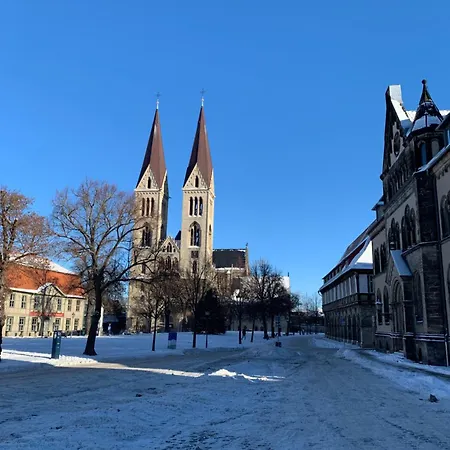 Auf Dem Loeperhof In Der Altstadt Halberstadt